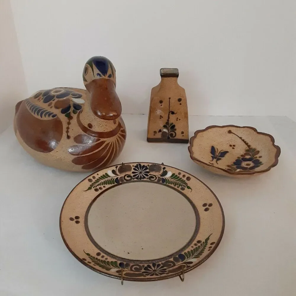 Vintage Netzi Pottery Sandstone Vase Tonala floral Collectors